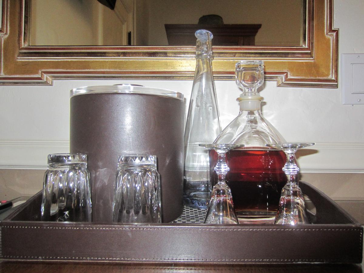 Cypress Inn Carmel-by-the-Sea Bagian luar foto