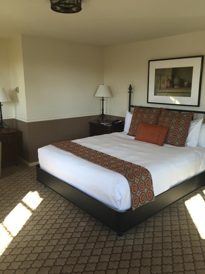 Cypress Inn Carmel-by-the-Sea Bagian luar foto