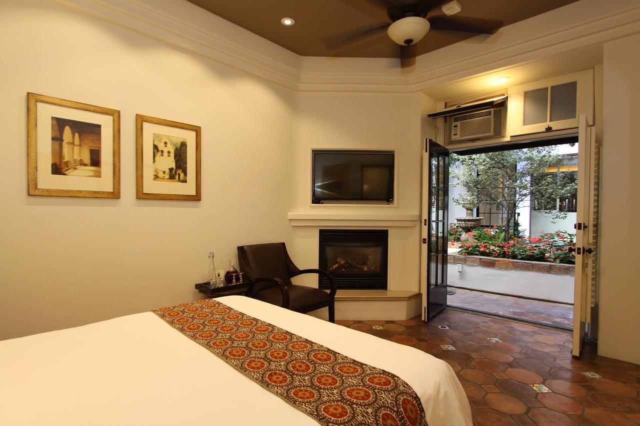 Cypress Inn Carmel-by-the-Sea Bagian luar foto